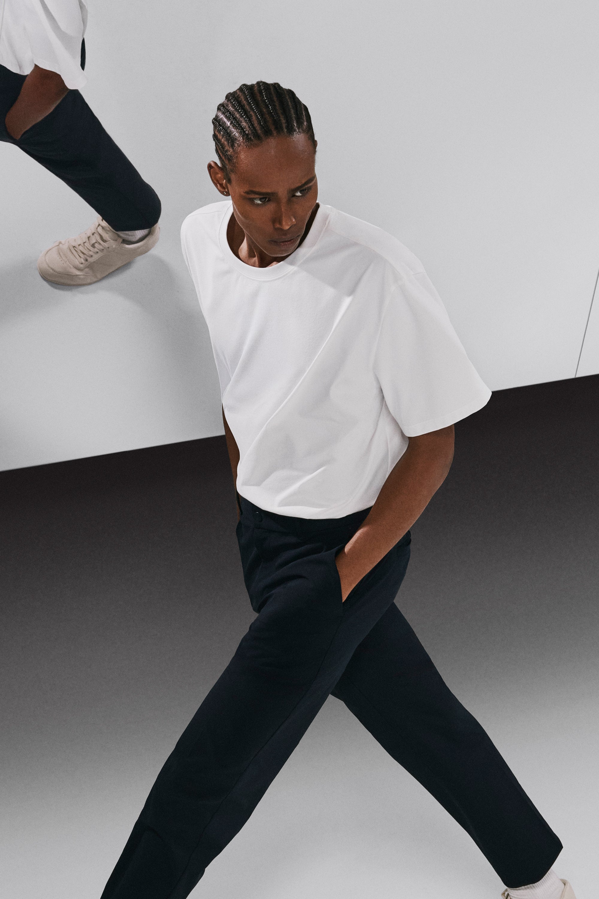 #color_white