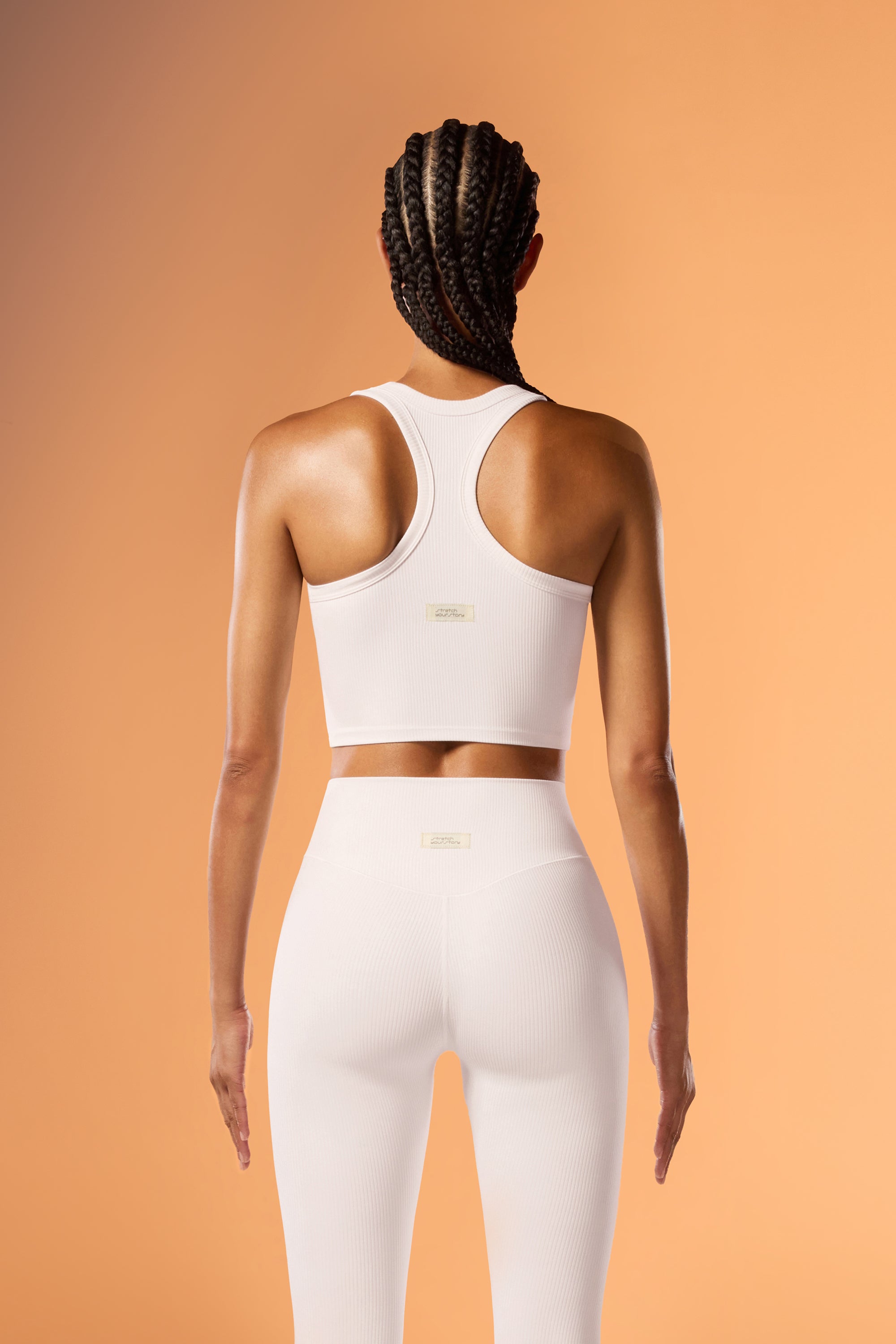 #color_white