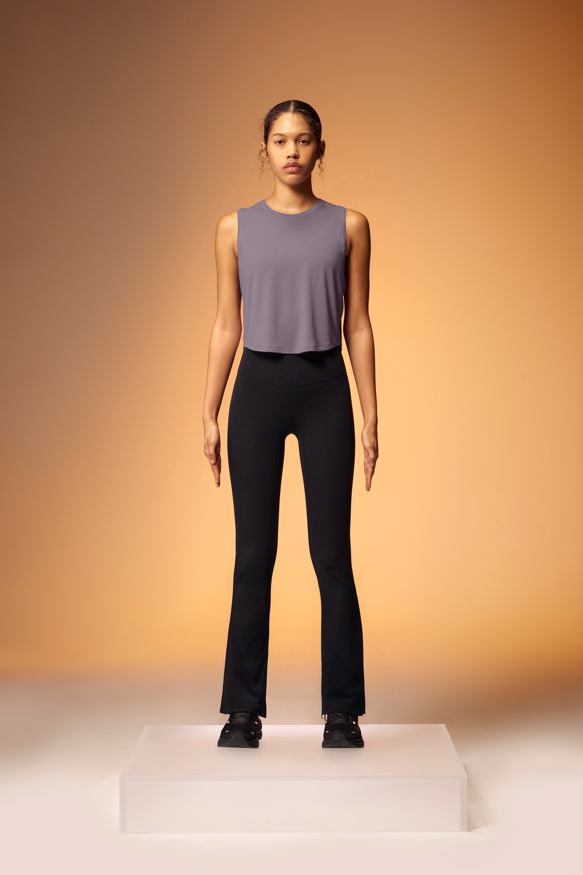 ButterFlow™ Flare Legging - Black