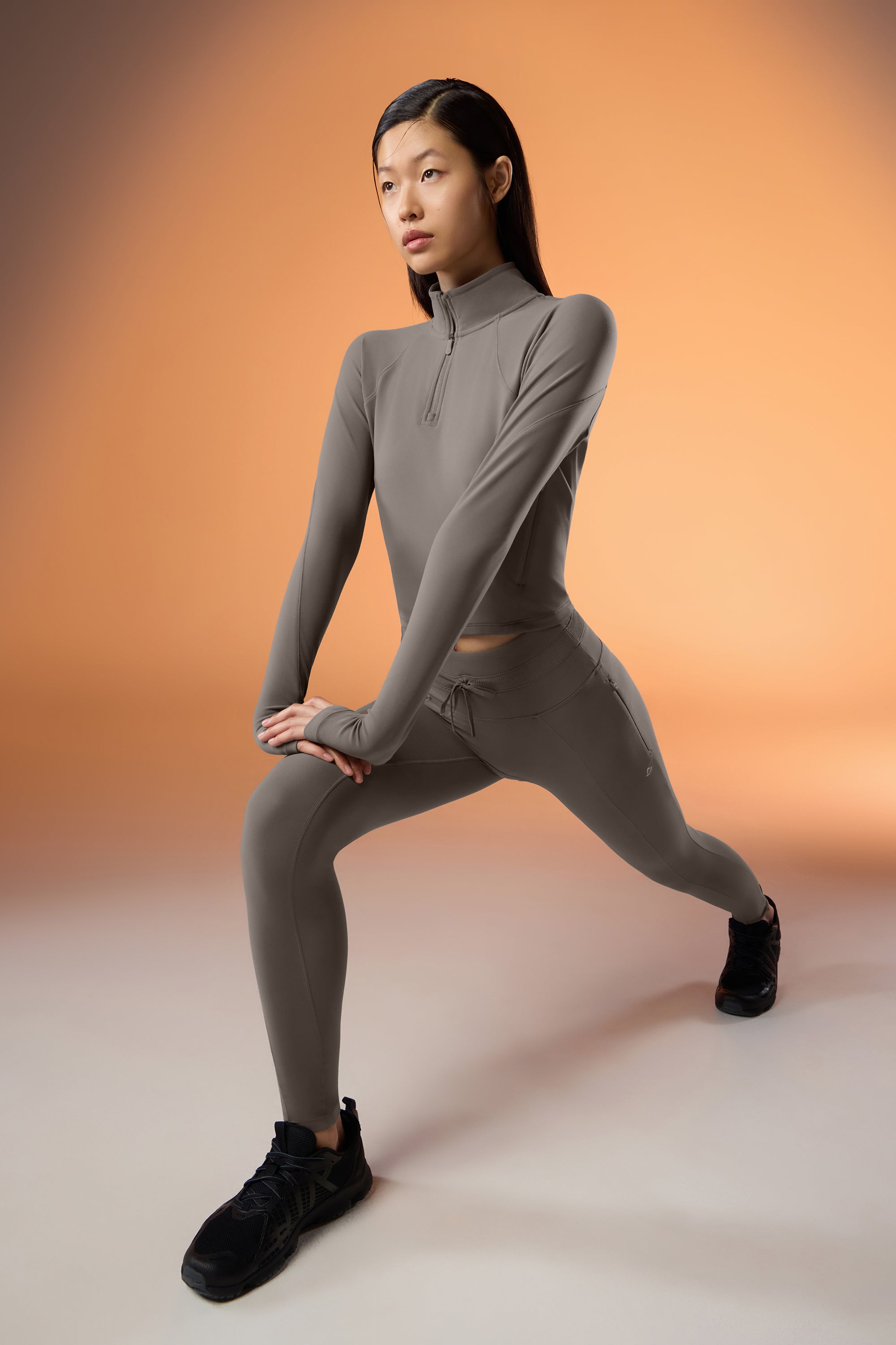 #color_grayish brown