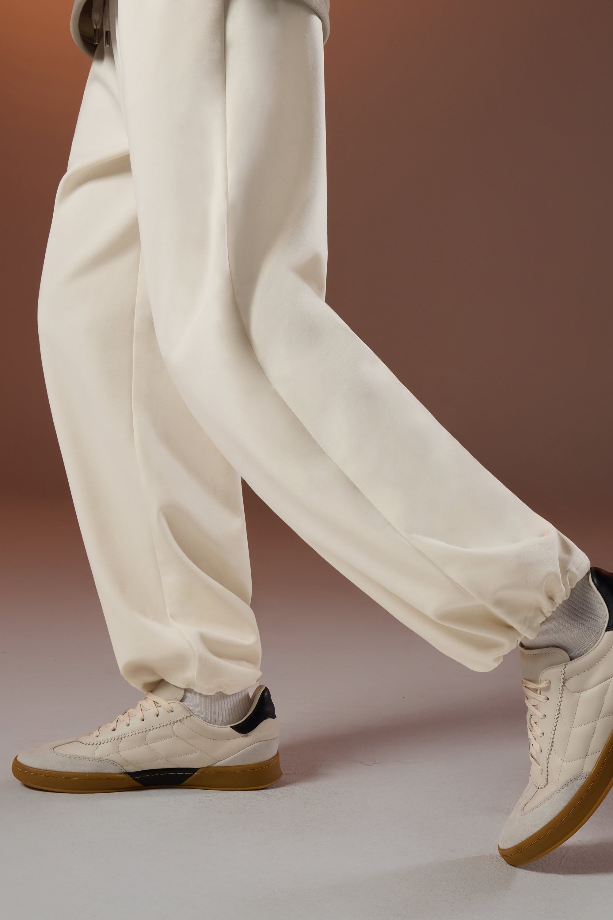 #color_light beige