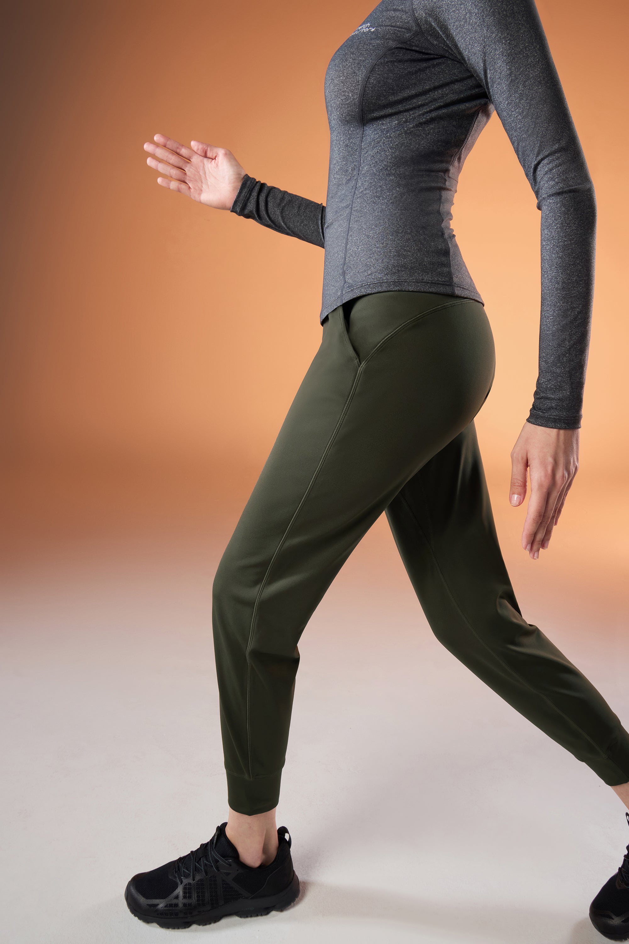 #color_olive khaki