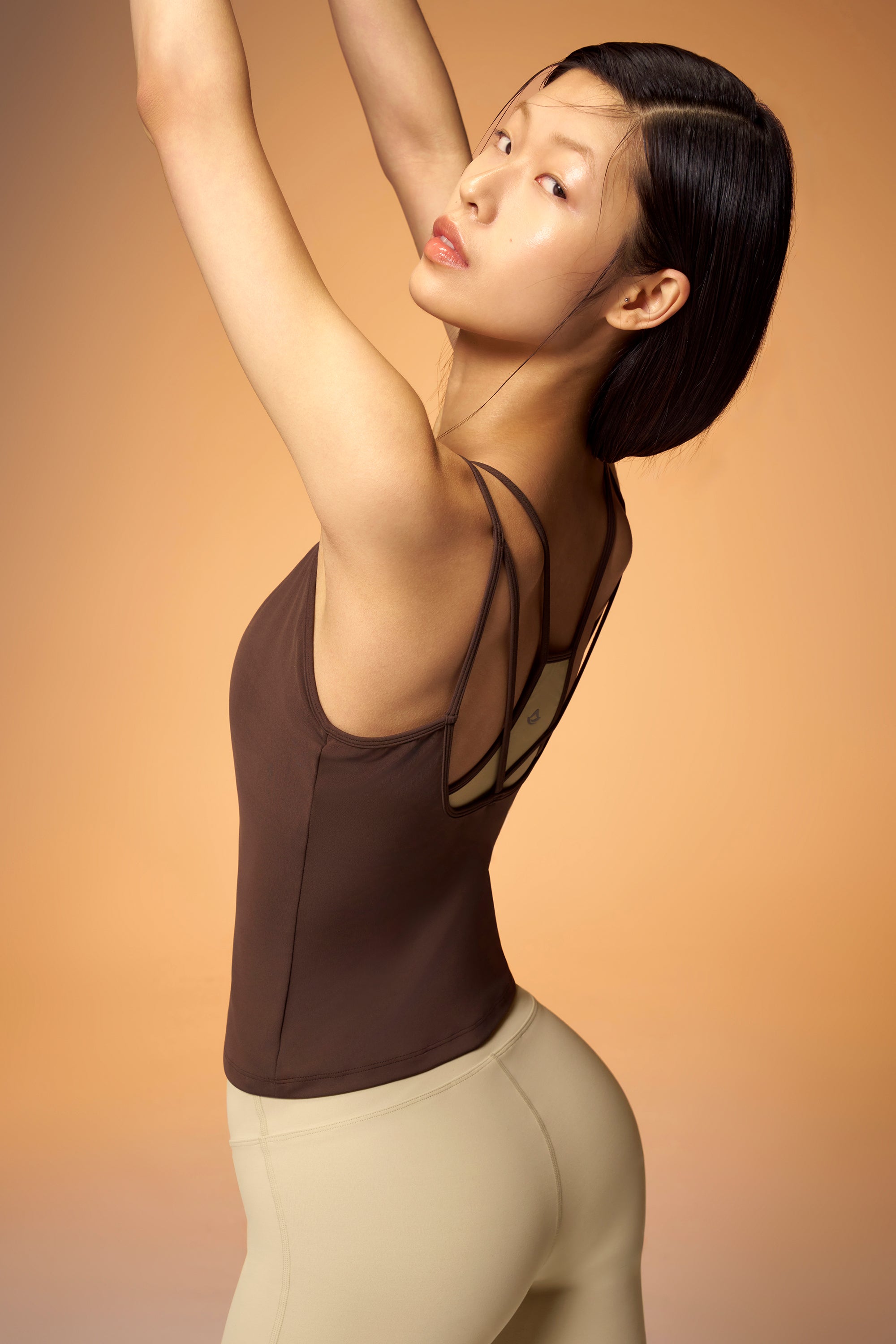 #color_taupe brown