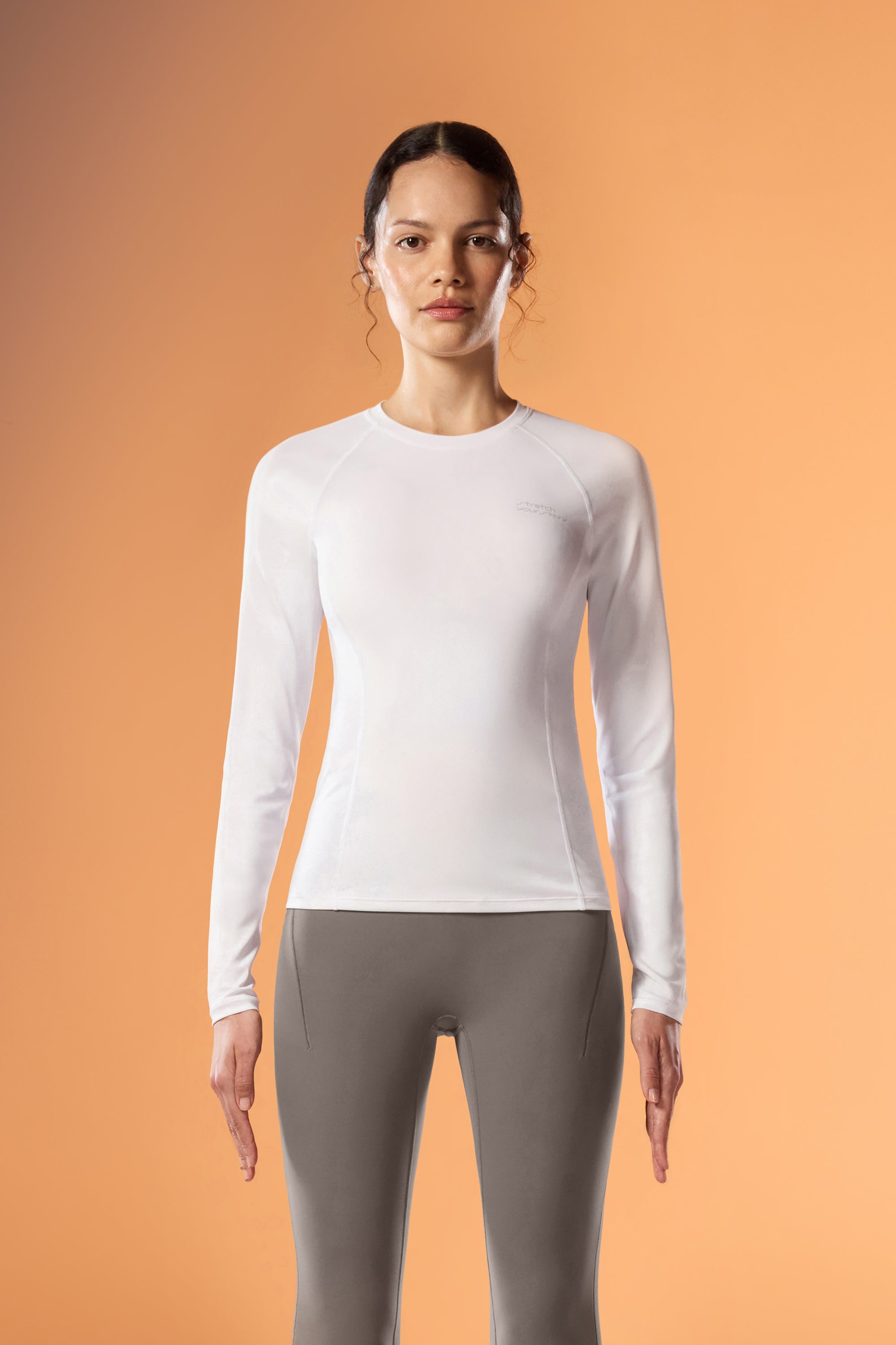 #color_white / solid