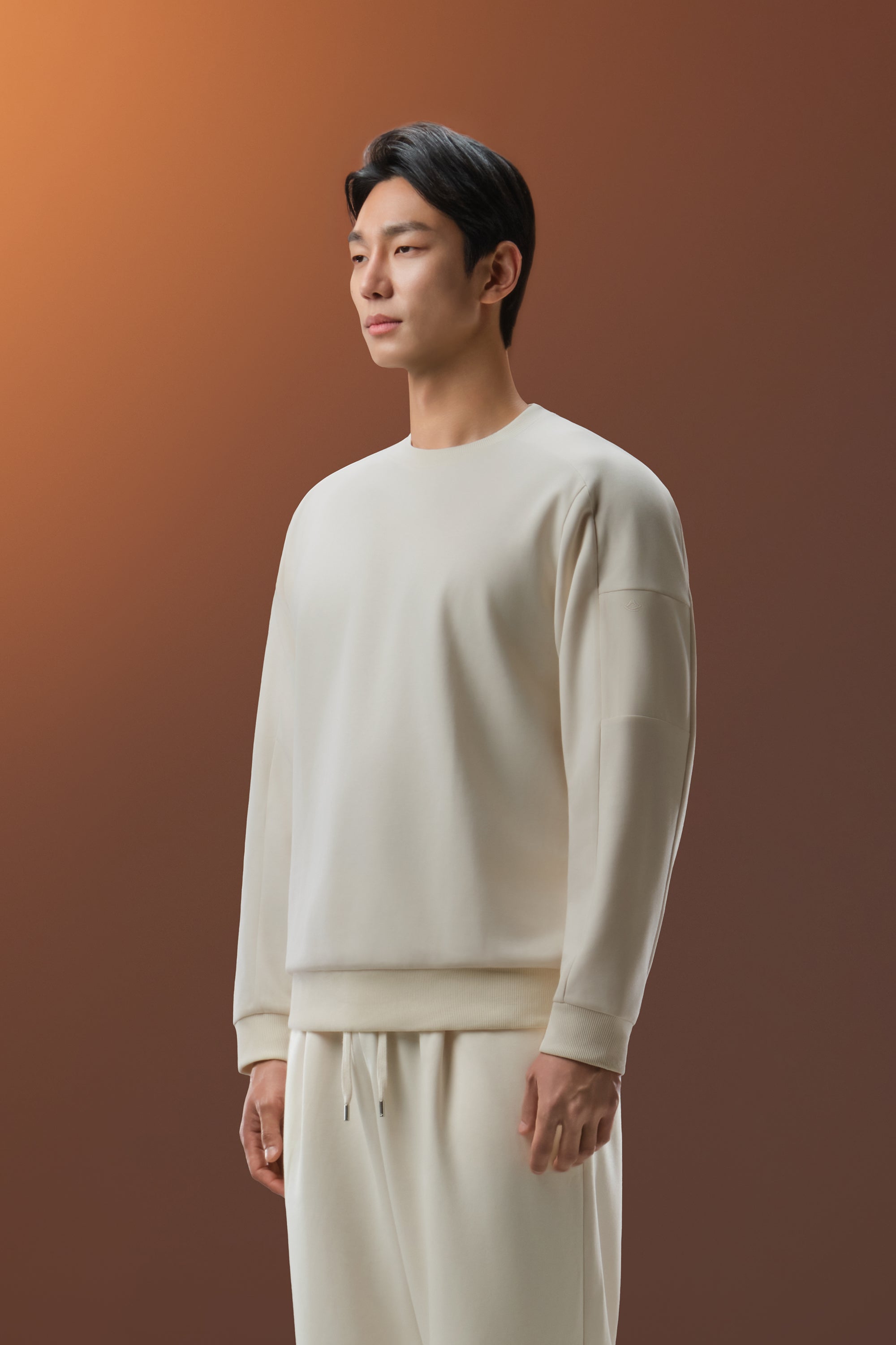 #color_light beige