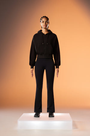 AeroWarm™ Pocket Flare Legging 31