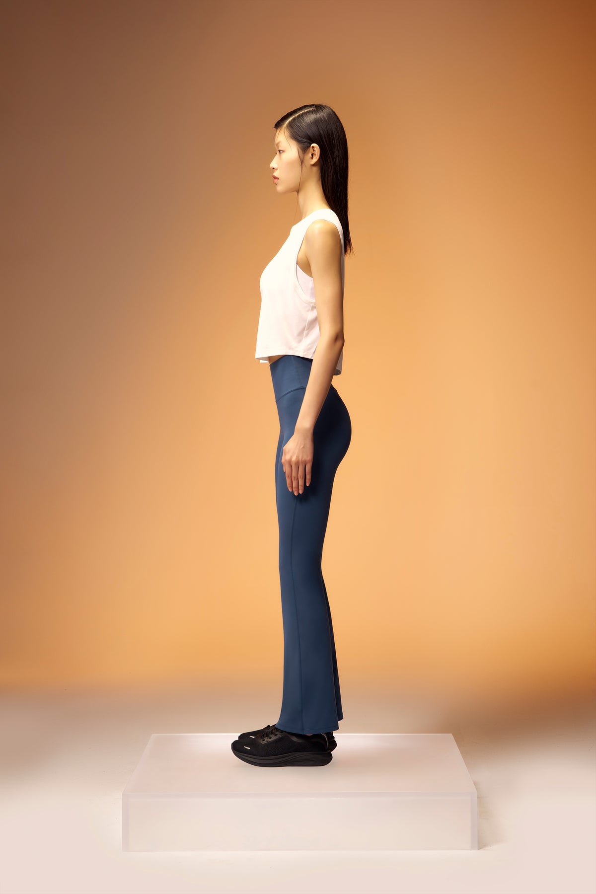 ButterFlow™ Flare Legging - Dark Denim