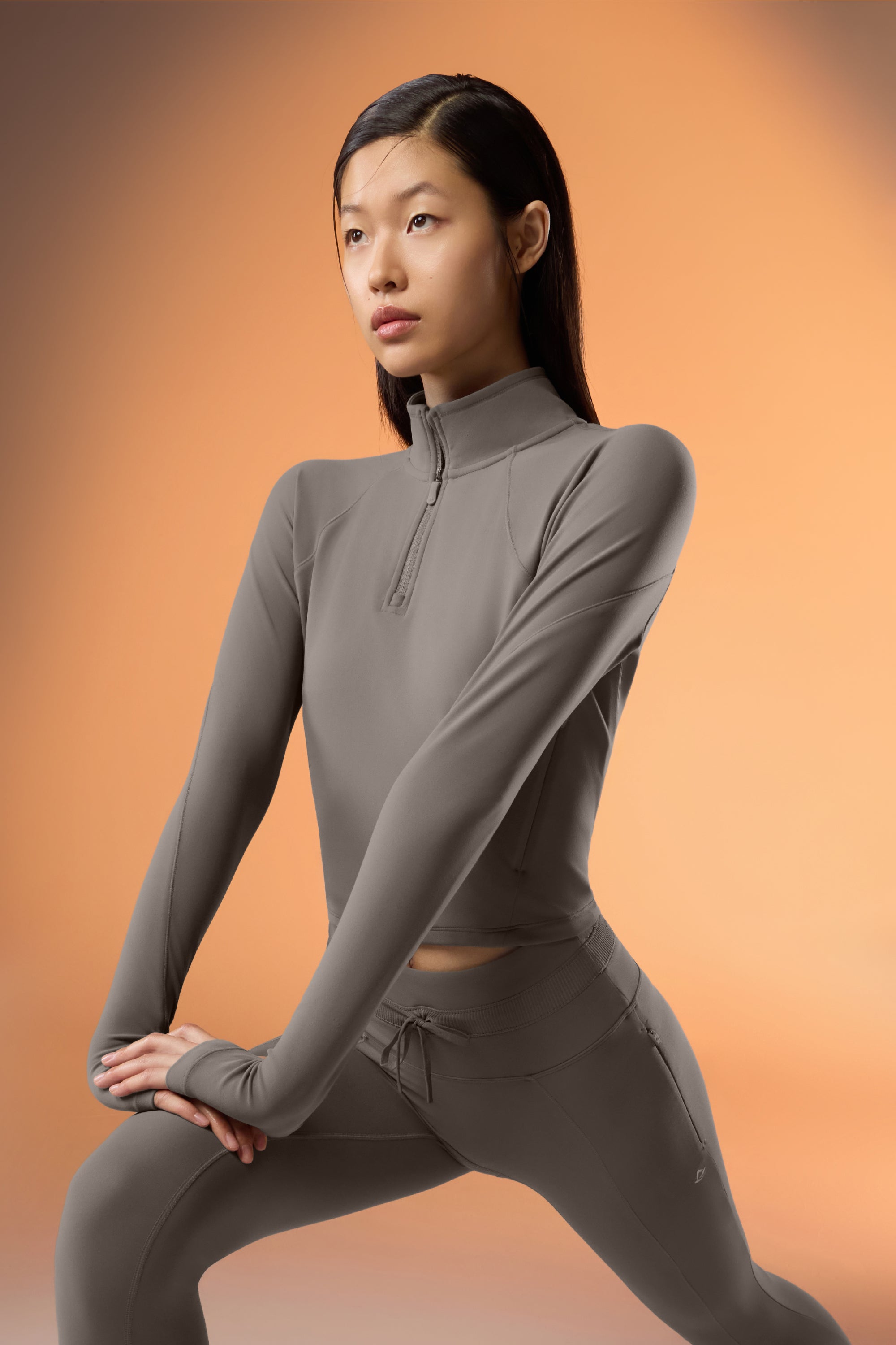 #color_grayish brown