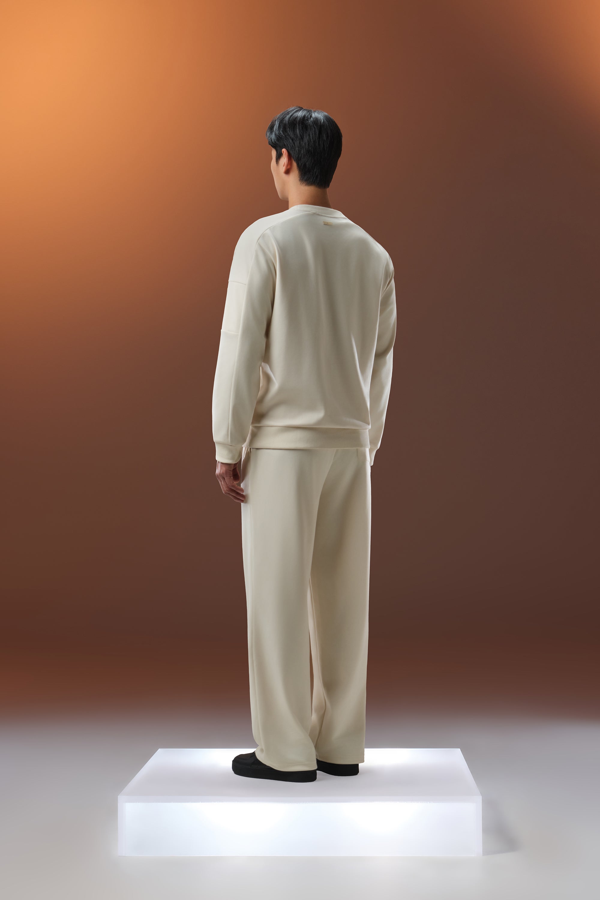 #color_light beige