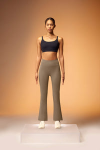 ButterFlow™ Flare Legging 29