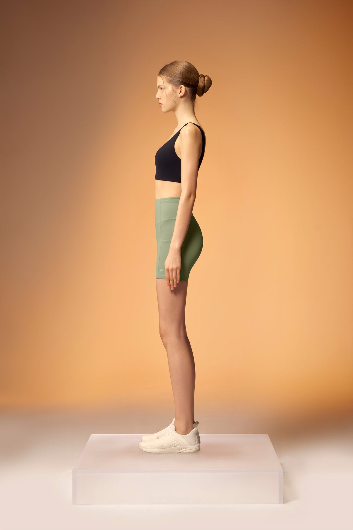 ButterFlow™ Pocket Biker Short 6" - Tea Green