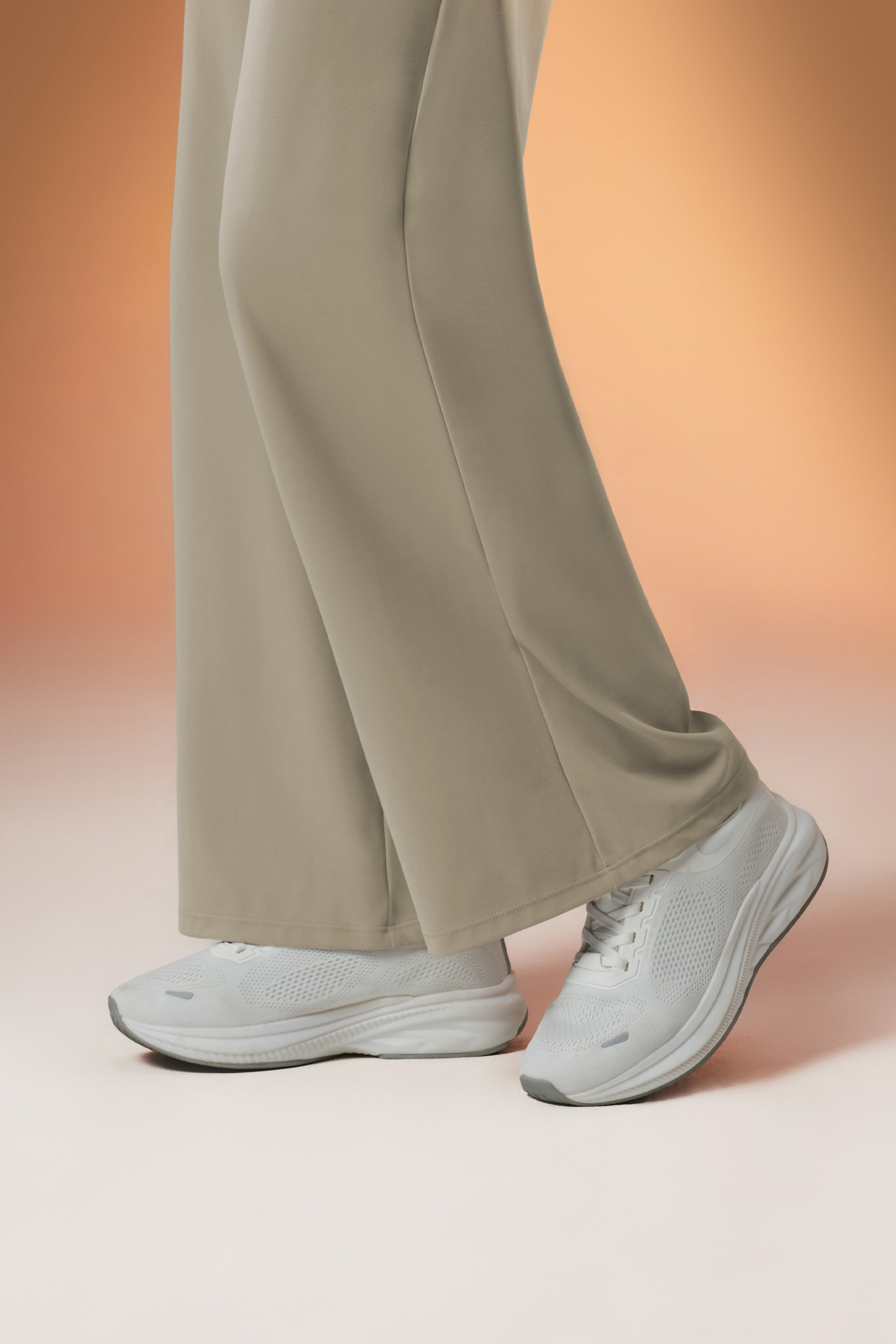 #color_warm beige