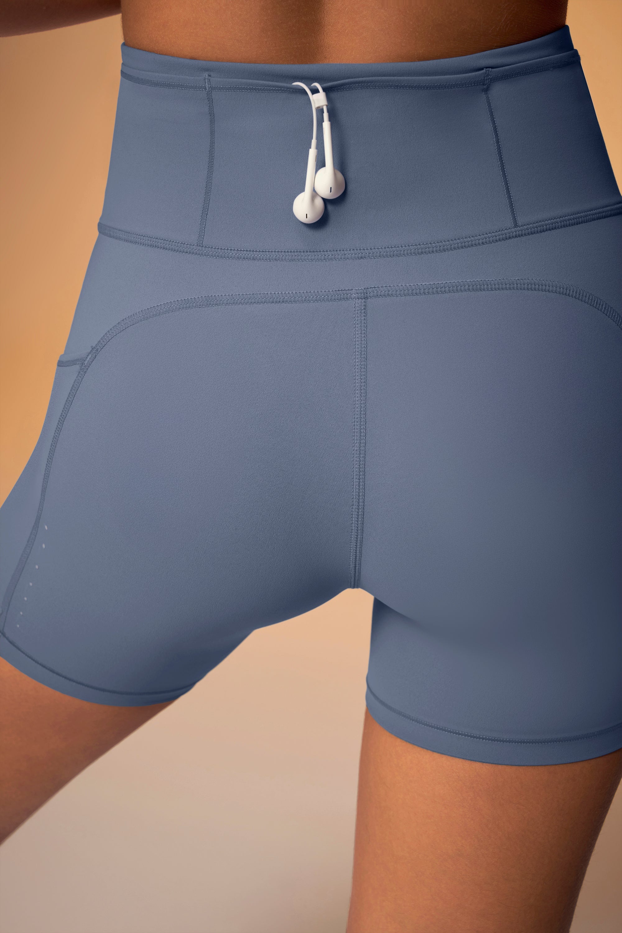 ButterFlow™ Pocket Biker Short 6" - Windsor Blue